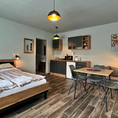 Gardencity Apartmanhaz Győr Eksteriør billede