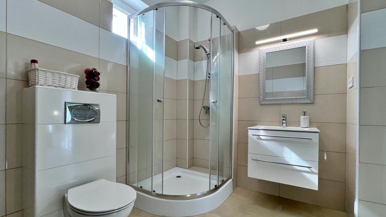 Gardencity Apartmanhaz Győr Eksteriør billede